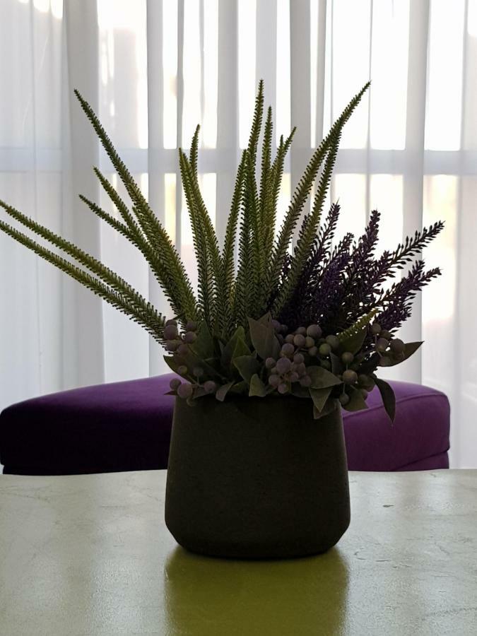 Stylish Apartment With A Patio Close To The Beach Eilat Buitenkant foto